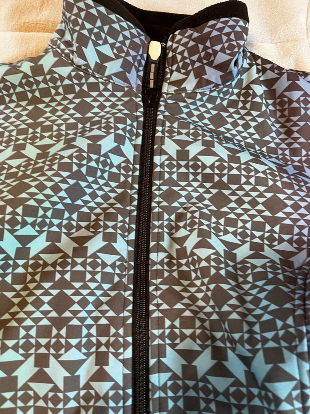 ROPER women's  SOFT-SHELL AZTEC  JACKET ( WEAR THE WEST COLLECTION) MED. NWT - Picture 8 of 11